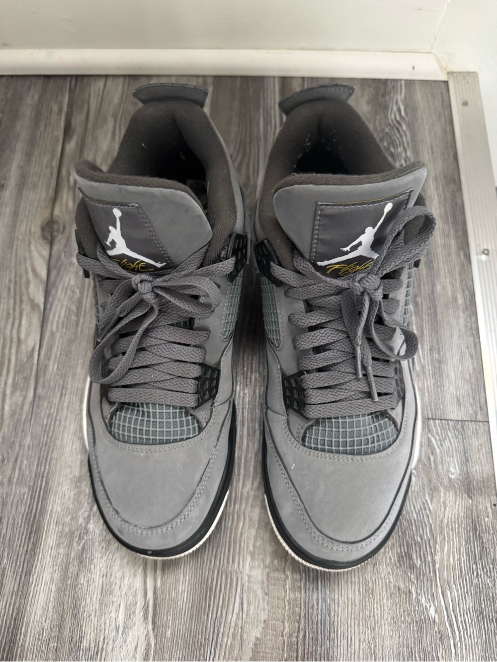 Nike Air Jordan 4 Retro “Cool Grey” 2019 Men's Sneakers. No box. Men’s Size 8.5 - Picture 9 of 10